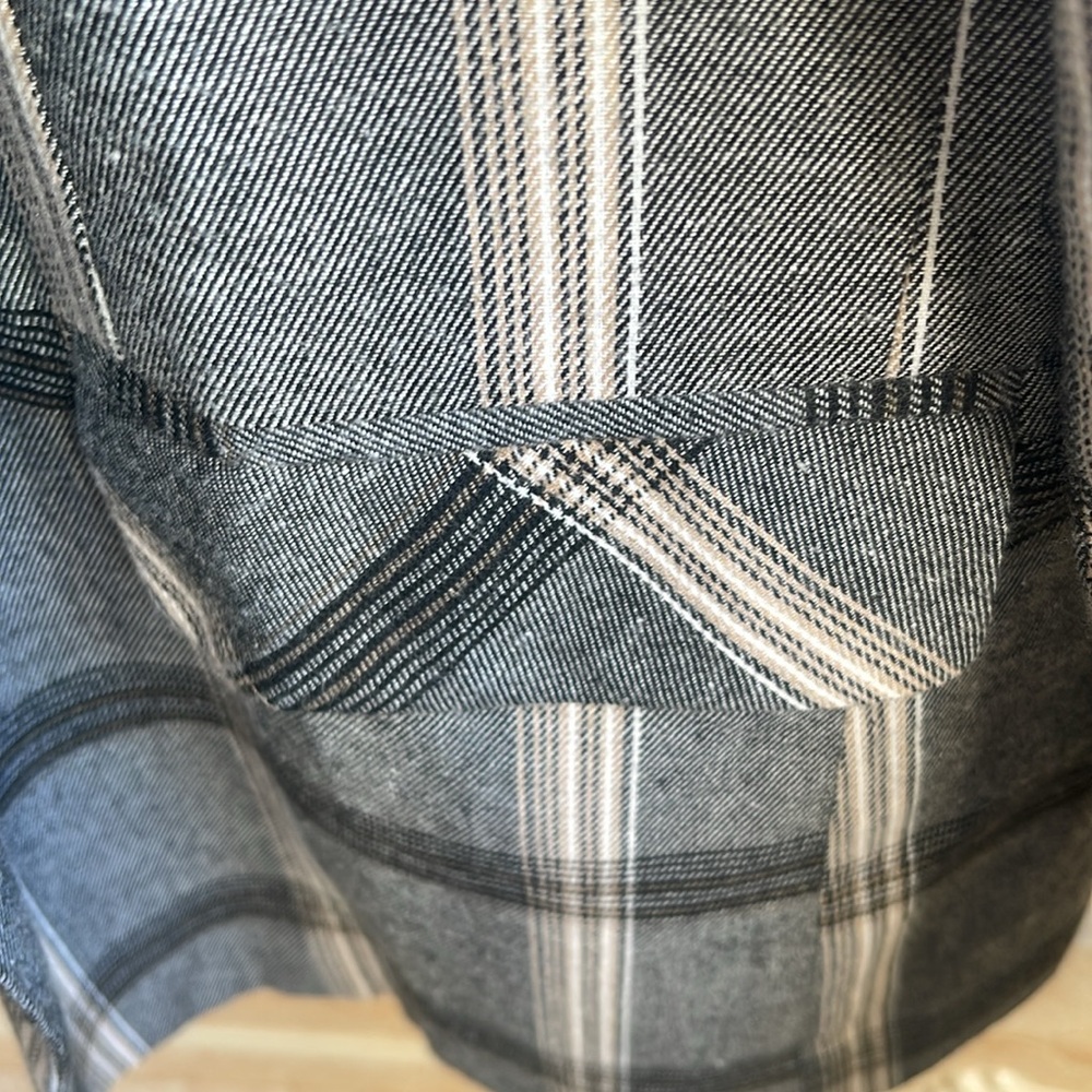 Grey Jacket - Picture 6 of 7